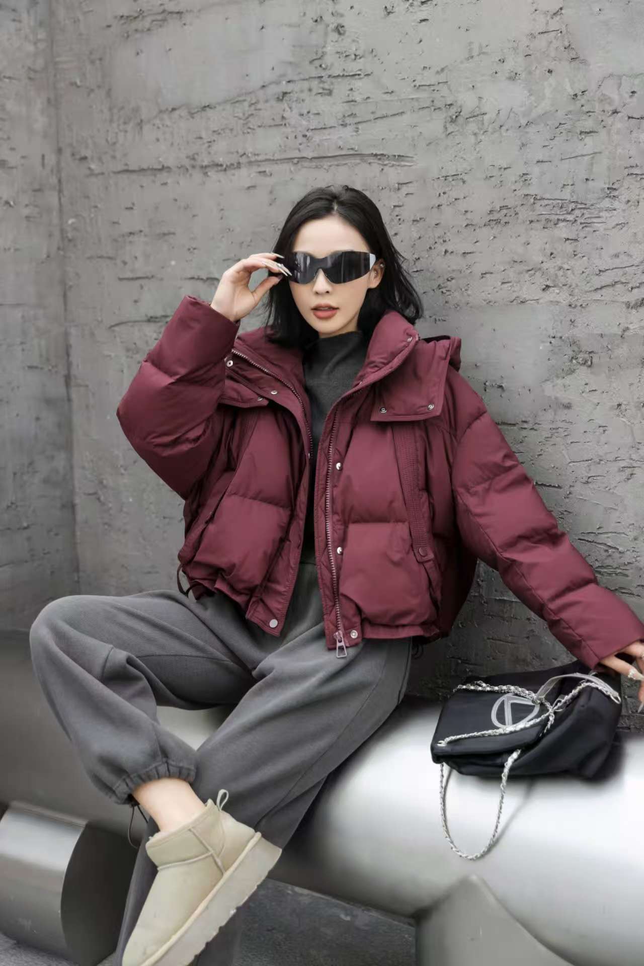 安哥拉红羽绒服女短冬季新款韩版加厚保暖小个子白鸭绒面包服外套
