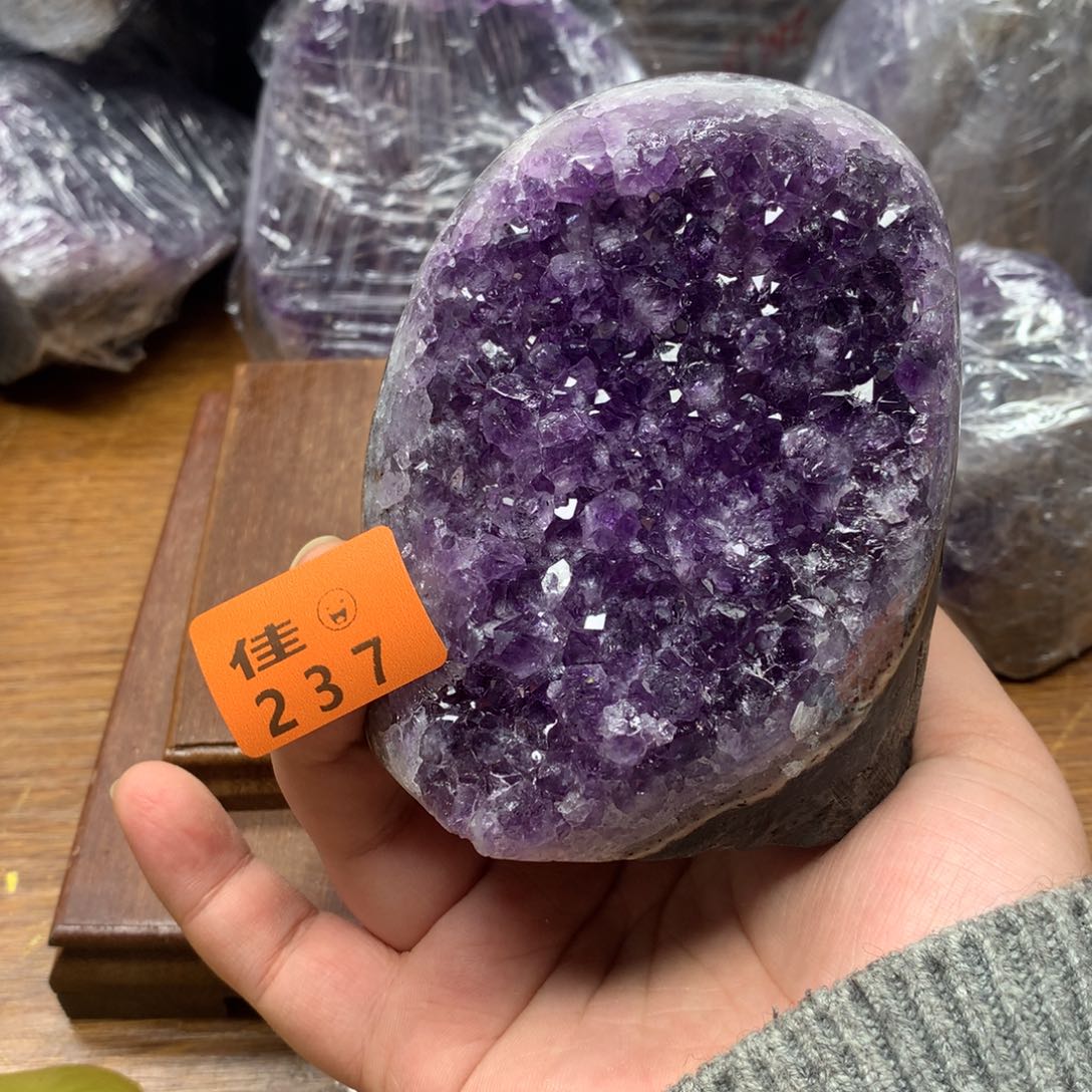 水晶大型摆件（非配饰）未镶嵌