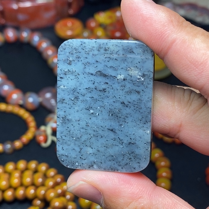 和田玉（青玉）颈饰未镶嵌