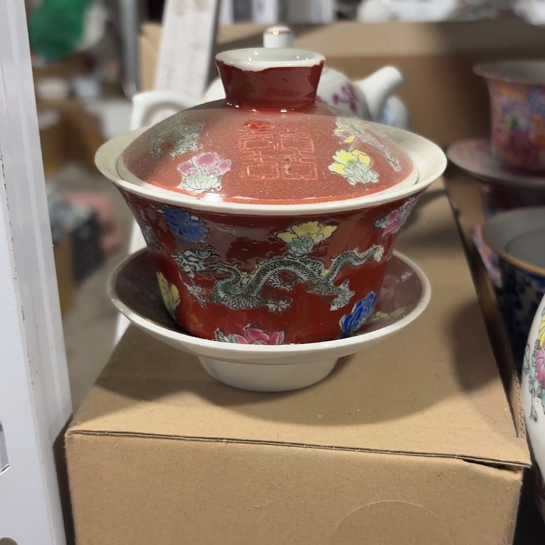 景德镇现代陶瓷用品