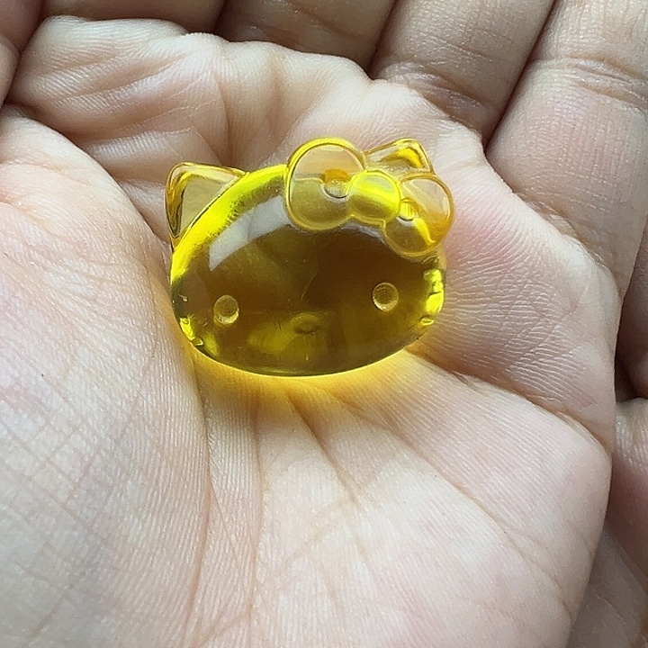 琥珀未镶嵌珠宝奇石Kt头打孔不退换