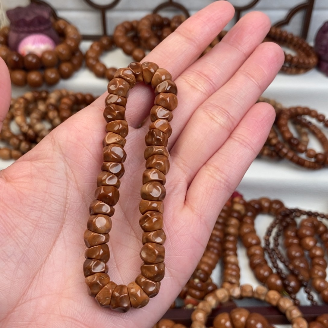 夏***果库克手串精挑无相小肠卡9