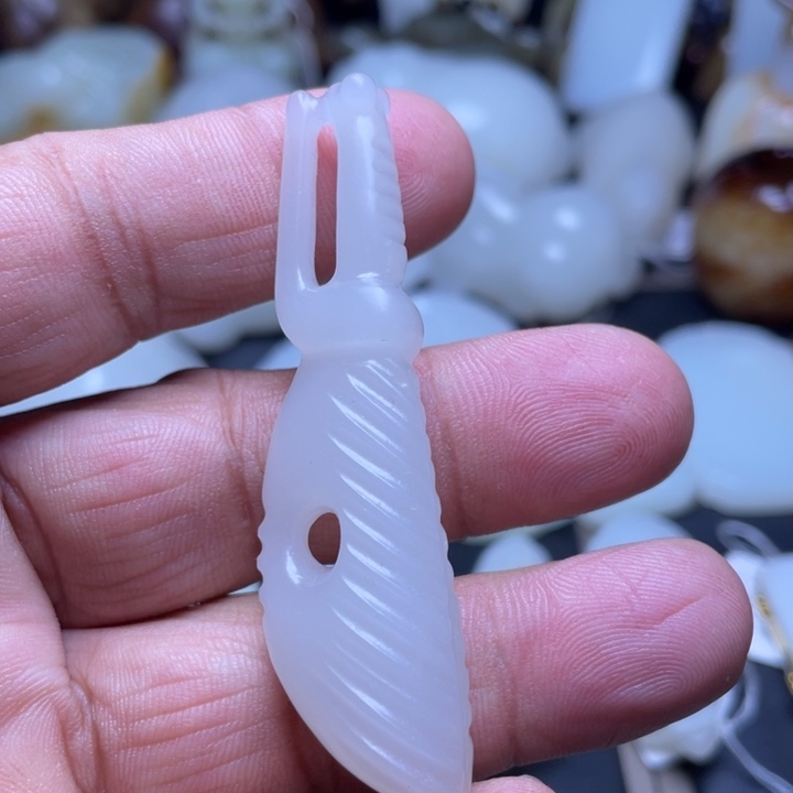 和田玉吊坠(不含链)未镶嵌