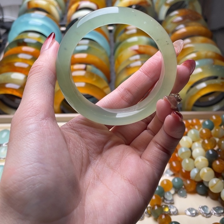 蛇纹石玉手镯未镶嵌54.6