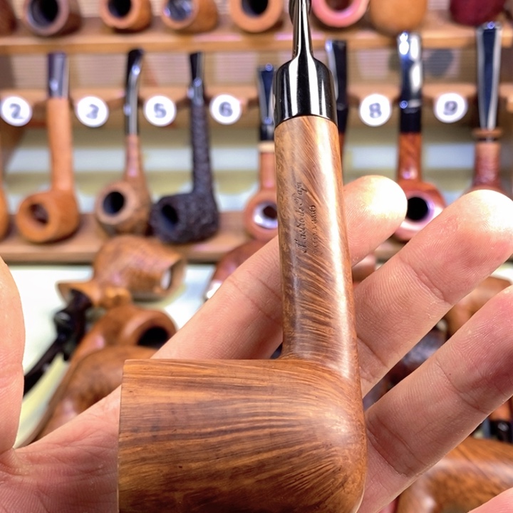 烟***.意大利马士石楠木烟斗