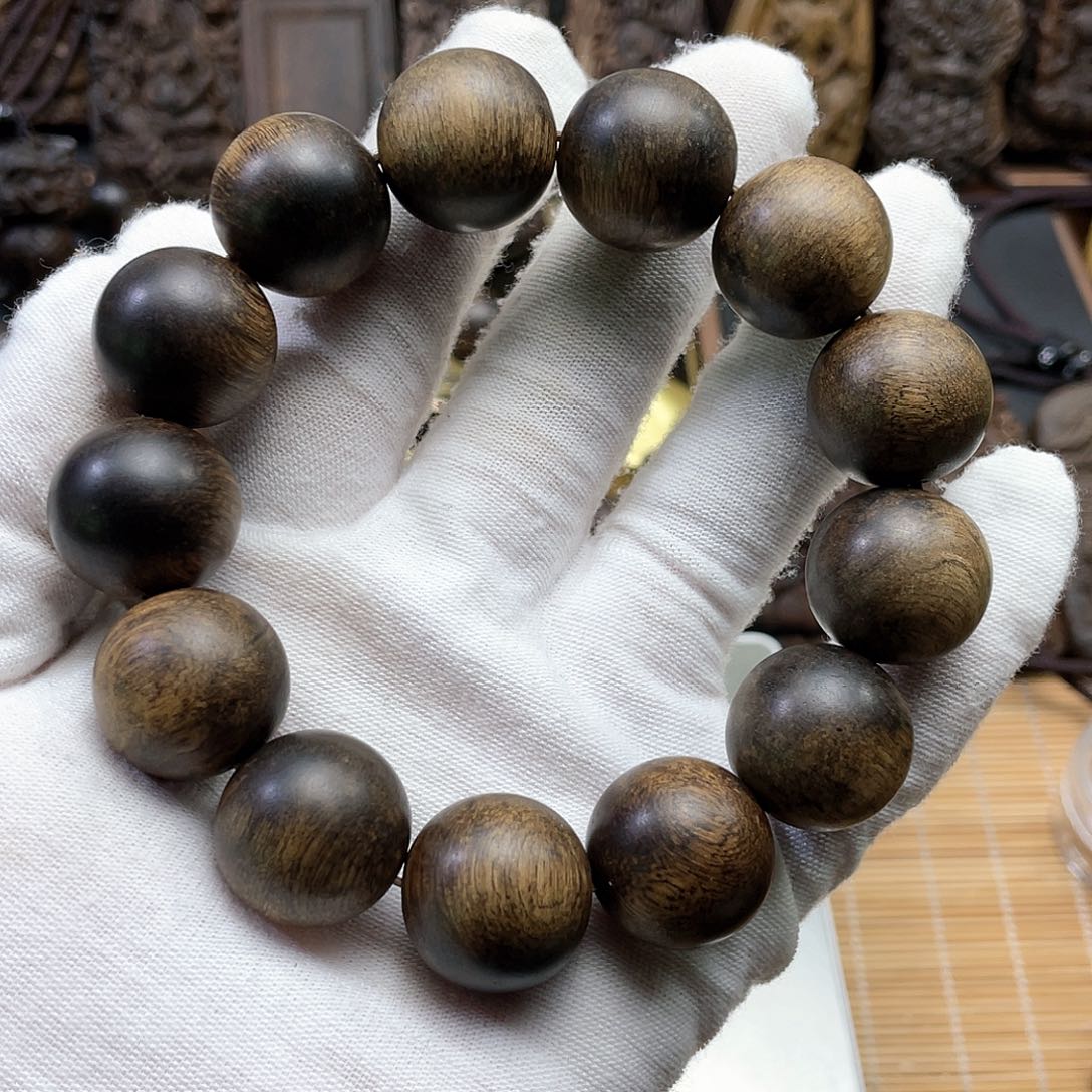 沉香手串?****达拉干沉香