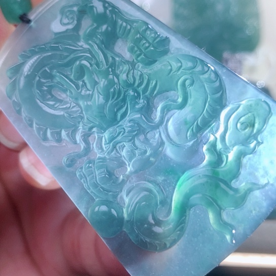 【闪购商品】翡翠颈饰未镶嵌天然翡翠