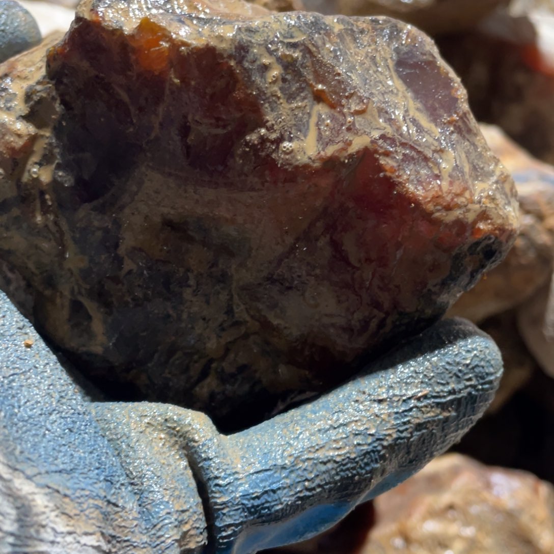 在***猪定制玛瑙原石切割不退不换