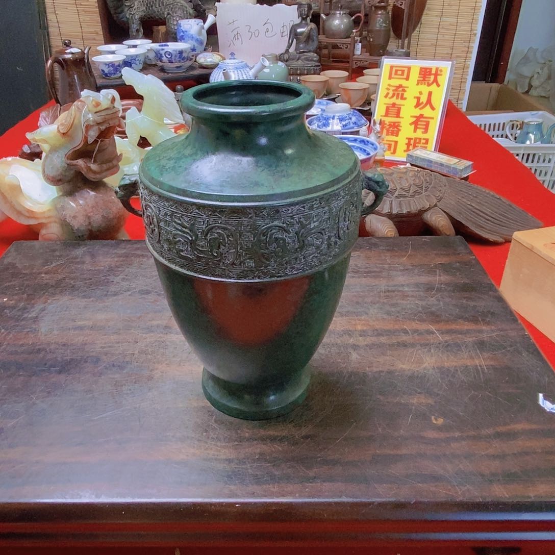 家用双耳花瓶一客c1