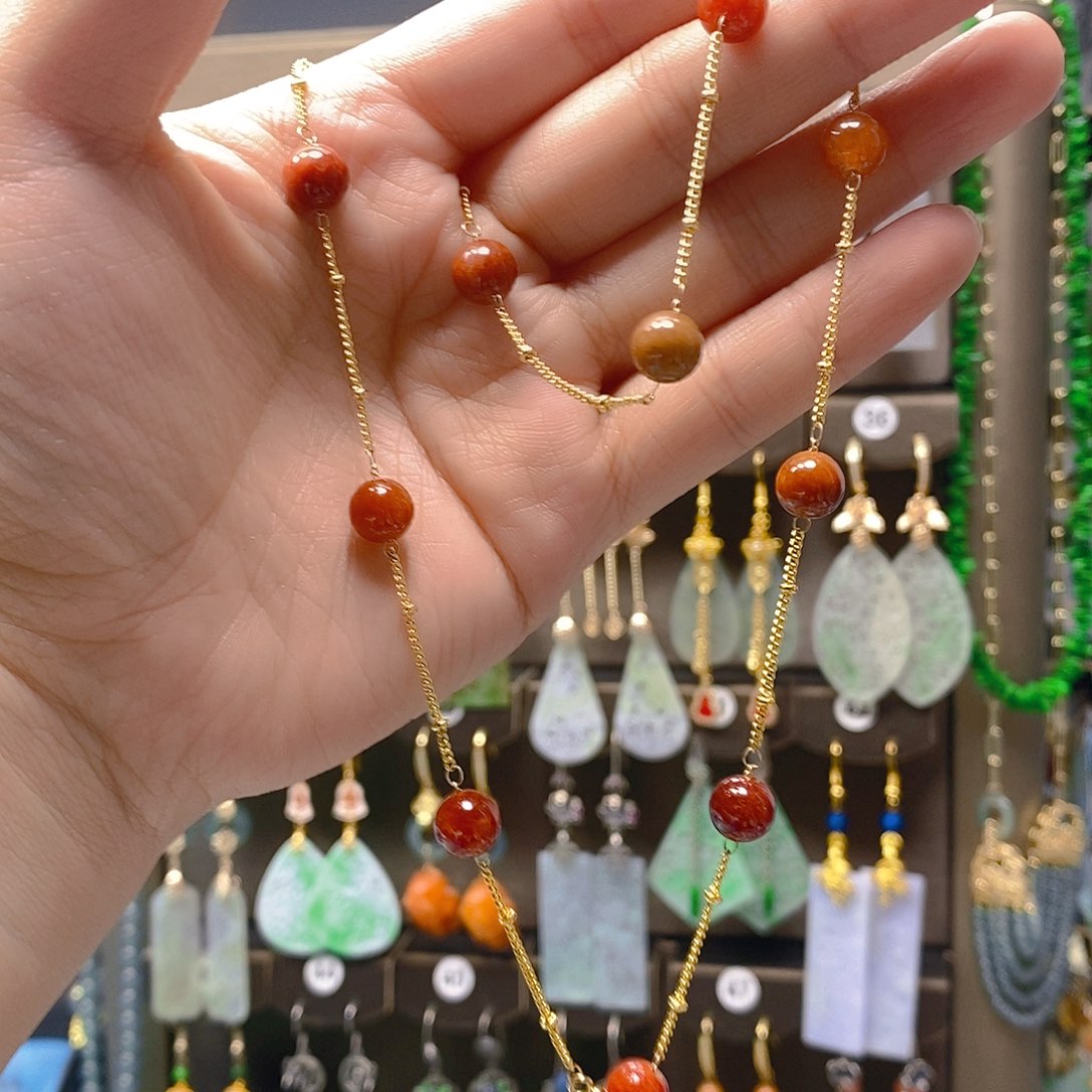 未镶嵌翡翠耳饰翡翠