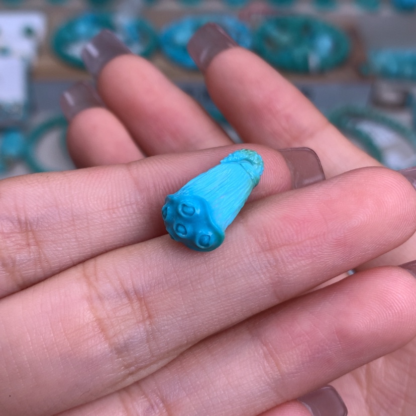 【闪购商品】绿松石未镶嵌雕刻莲蓬