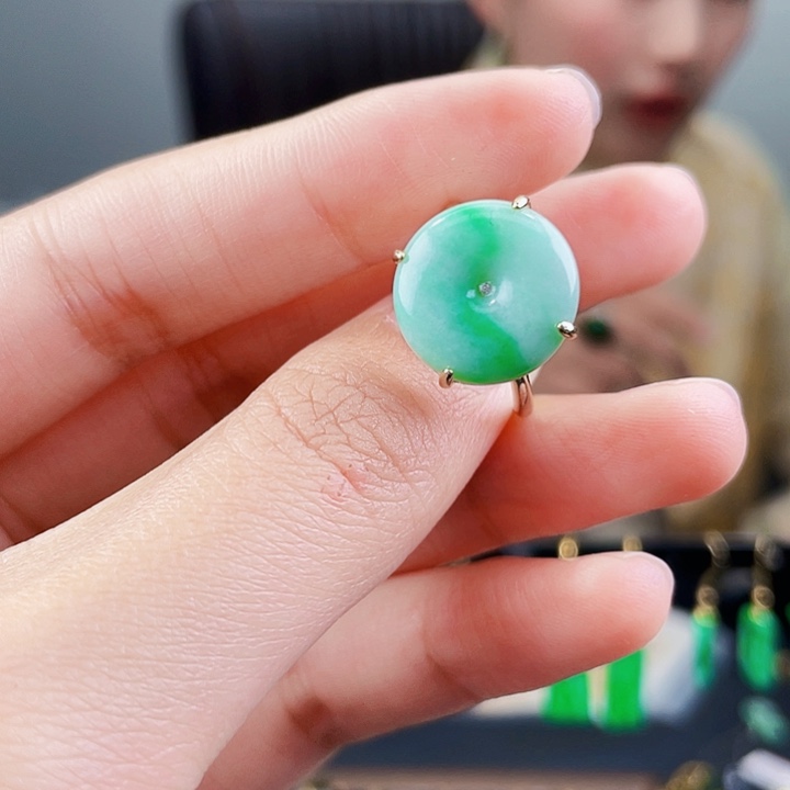 翡翠戒指银S925镶嵌饰品