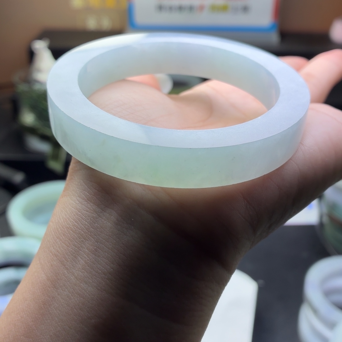 木***雨定制翡翠未镶嵌翡翠手镯