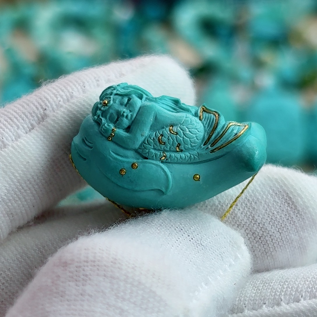 绿松石未镶嵌珠宝奇石