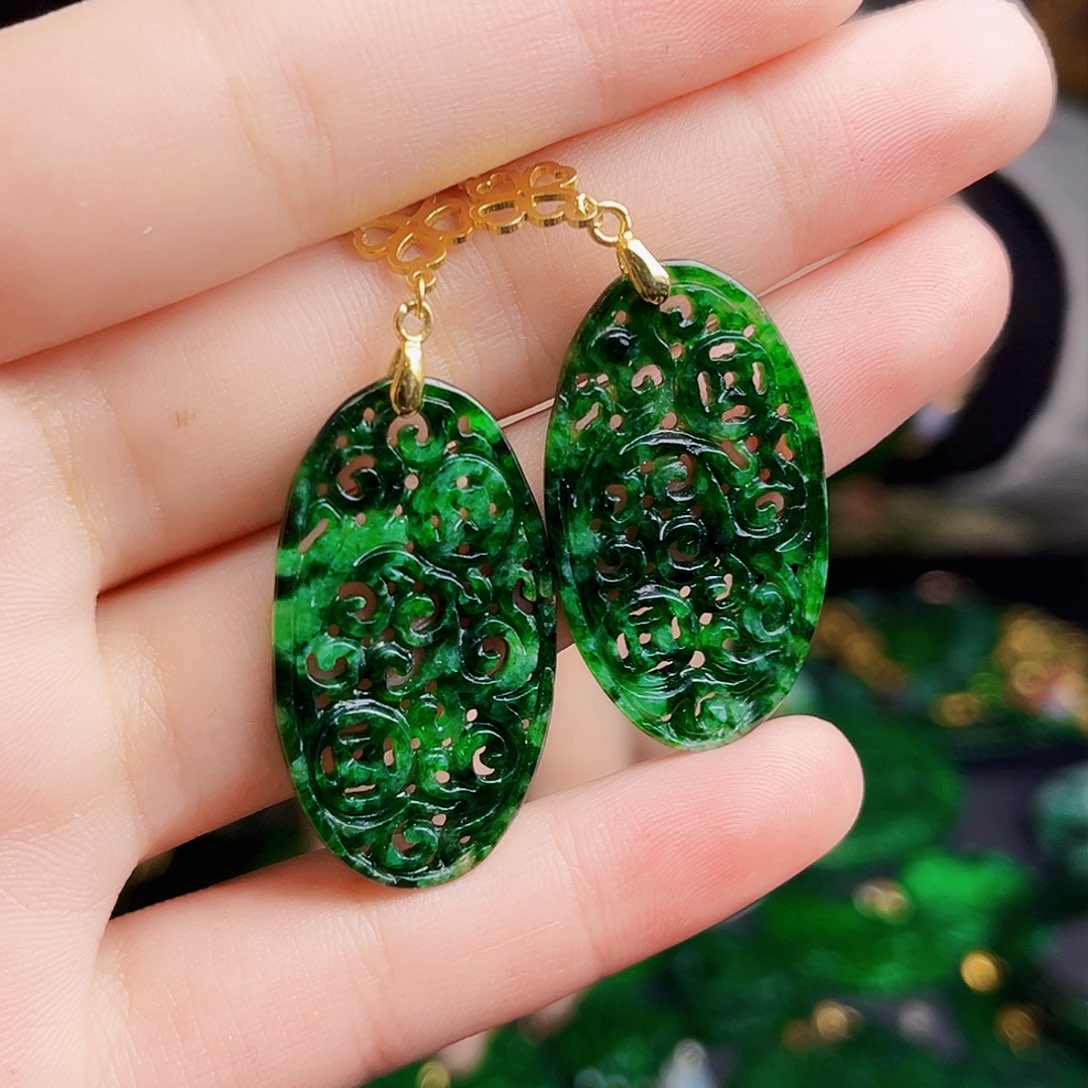 颈饰银S925镶嵌翡翠多样性