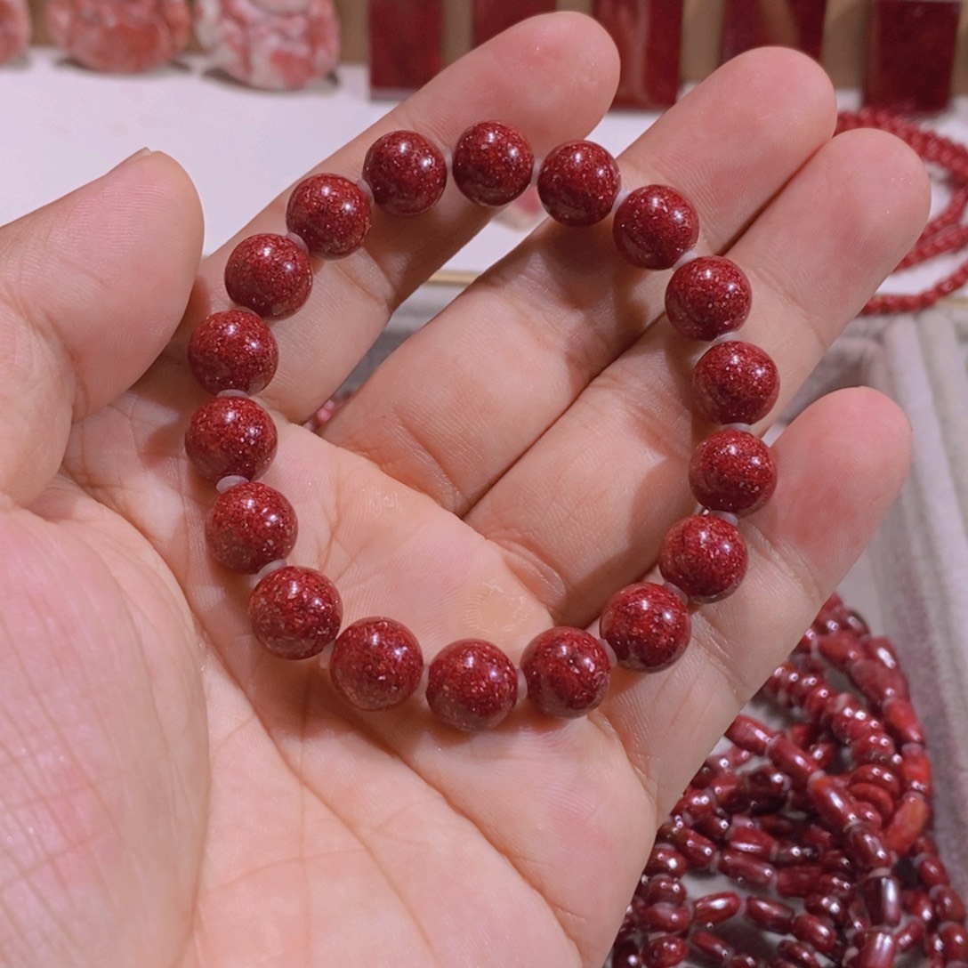天然辰砂晶体砂手串