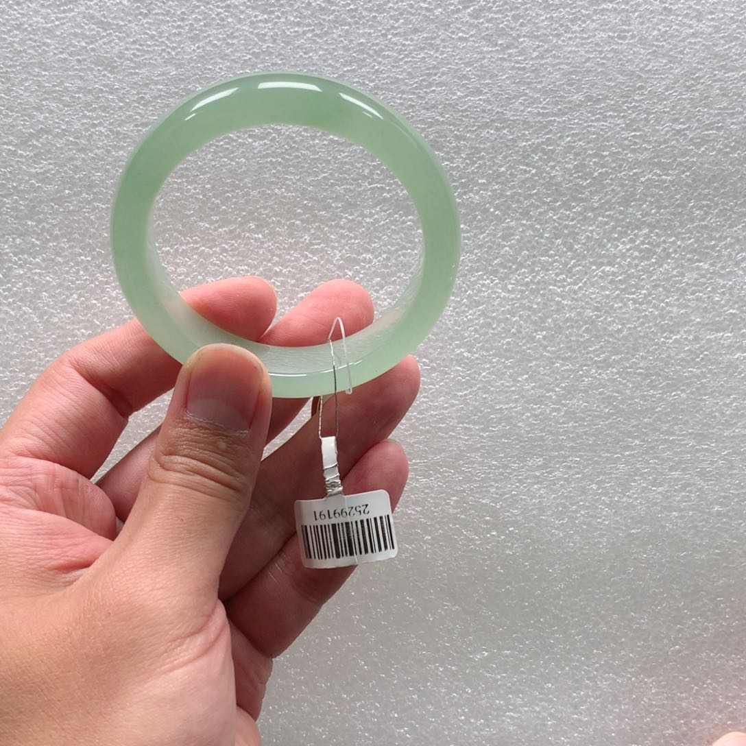 石英质玉手镯未镶嵌青青56-多人