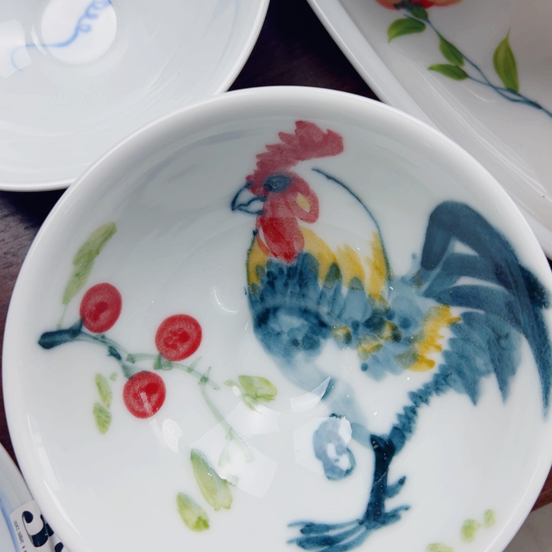 景德镇陶瓷手工手绘制作