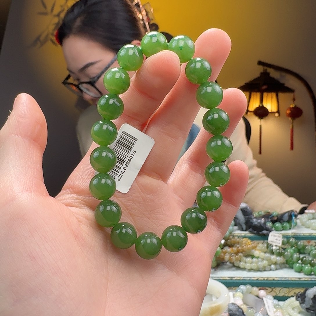 和田玉拍一发一未镶嵌