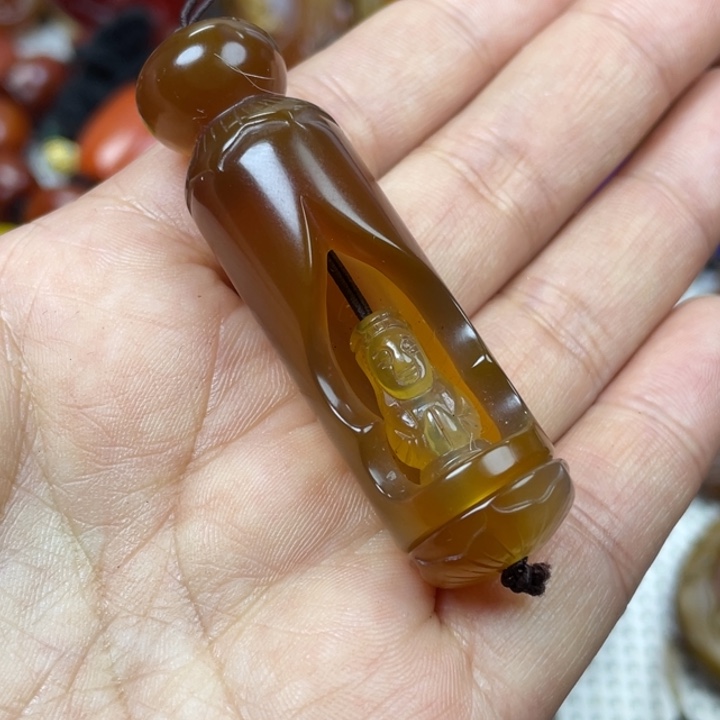 玛瑙/玉髓颈饰未镶嵌