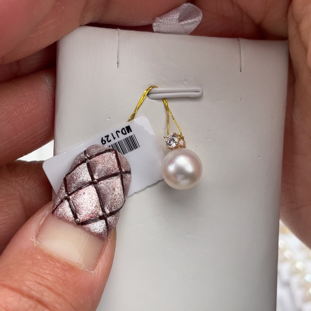 海水珍珠颈饰18K金镶嵌