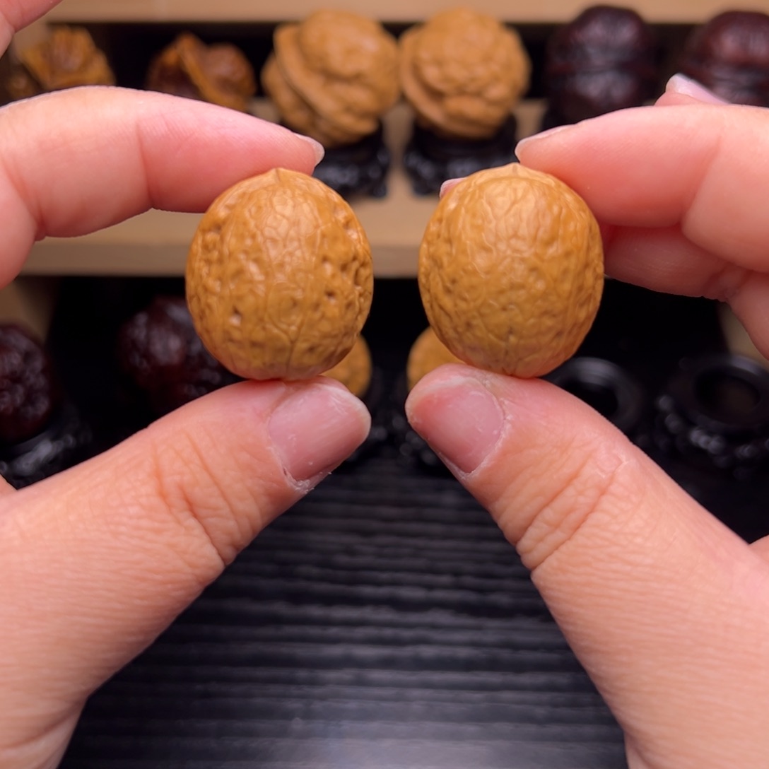 文玩核桃吊坠2z------27尺