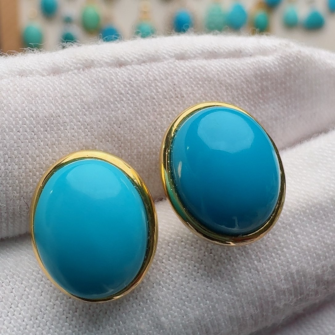 绿松石18K金镶嵌耳饰