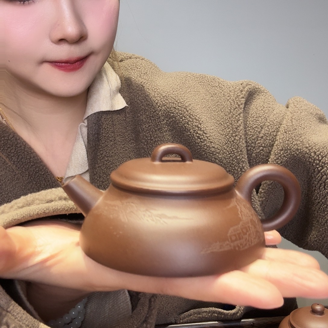 玩***3茶壶紫砂王瑞的100cc……