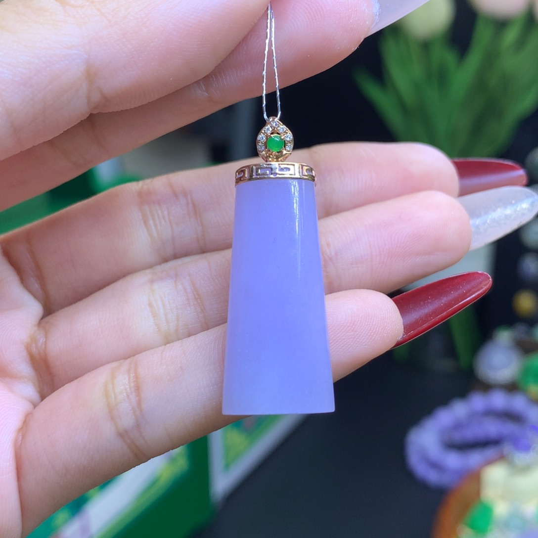 翡翠颈饰18K金镶嵌天然