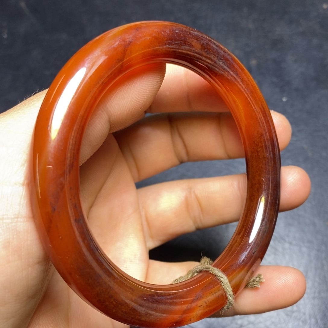 未镶嵌和田玉（糖玉）挂件