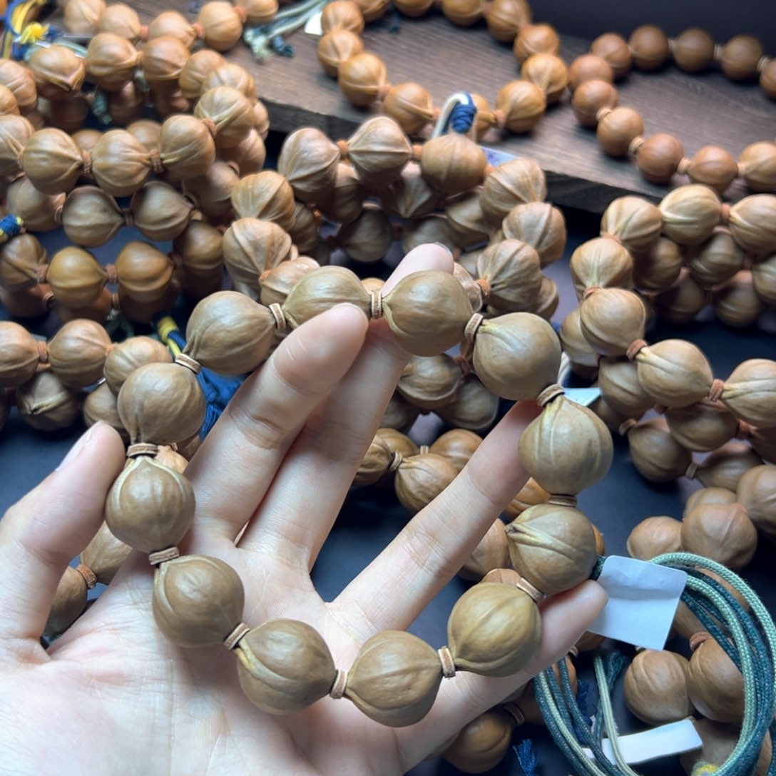 手串橄榄核冰*2023