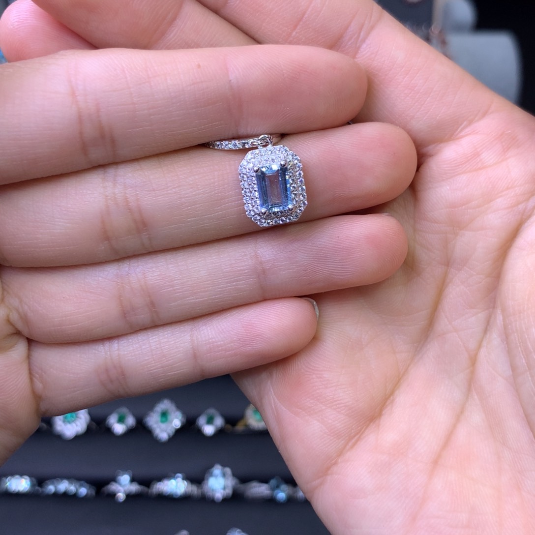 海蓝宝石耳坠银S925镶嵌