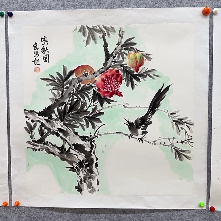 国画花鸟的翅膀是由两