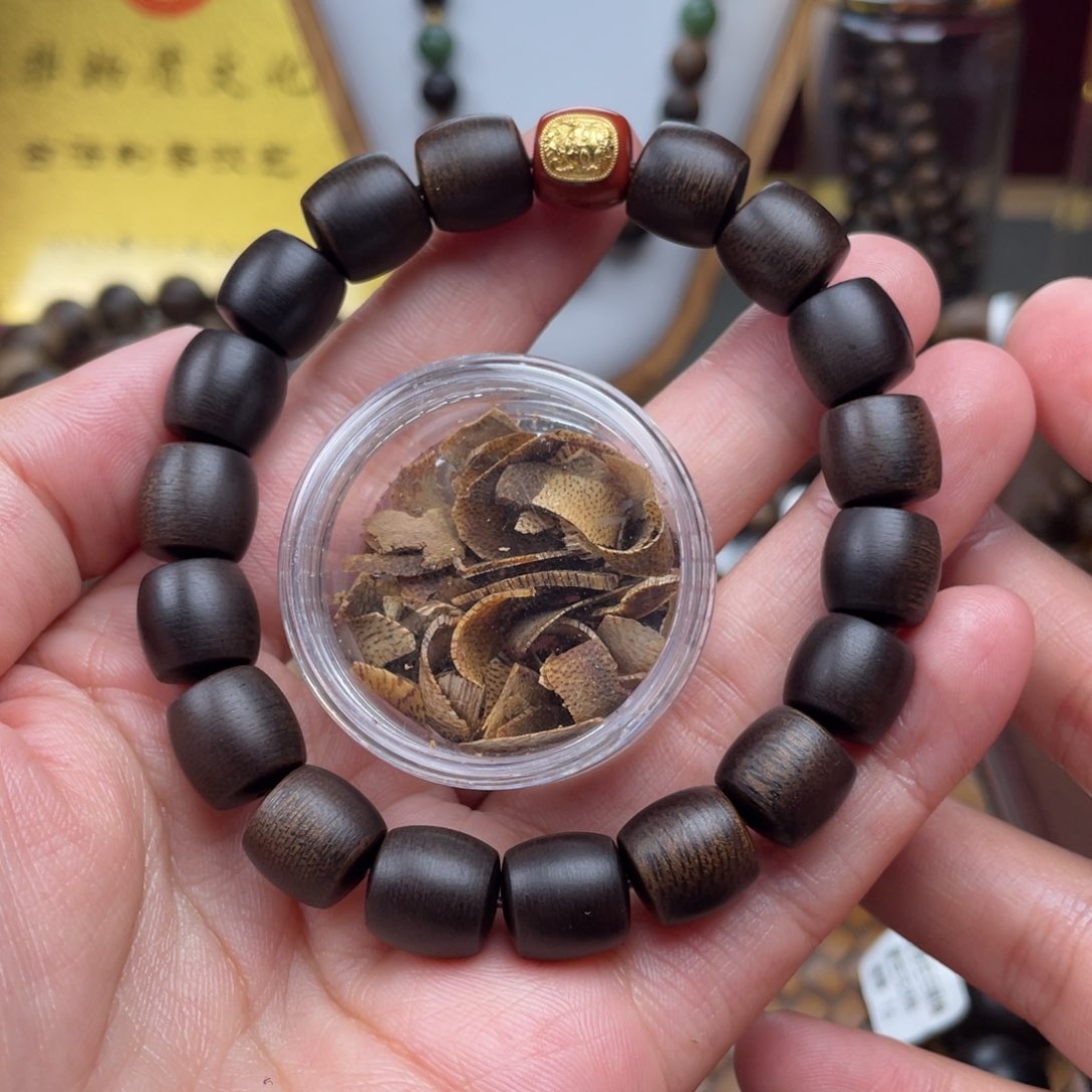 沉香碎屑沉香越南芽庄白棋楠