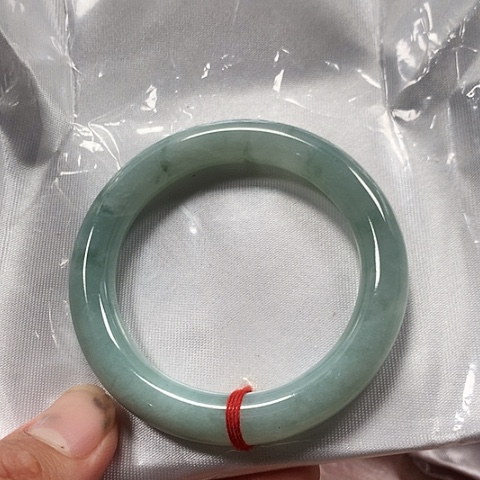 翡翠未镶嵌手镯缅甸翡翠手镯圈口51