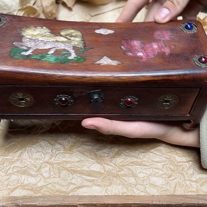 大叶紫檀（黑酸枝木类）