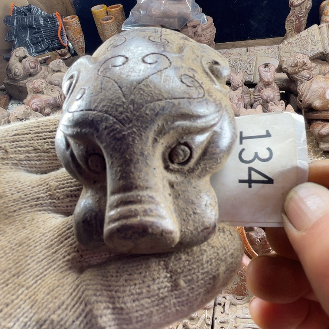 和田玉（糖玉）未镶嵌挂件