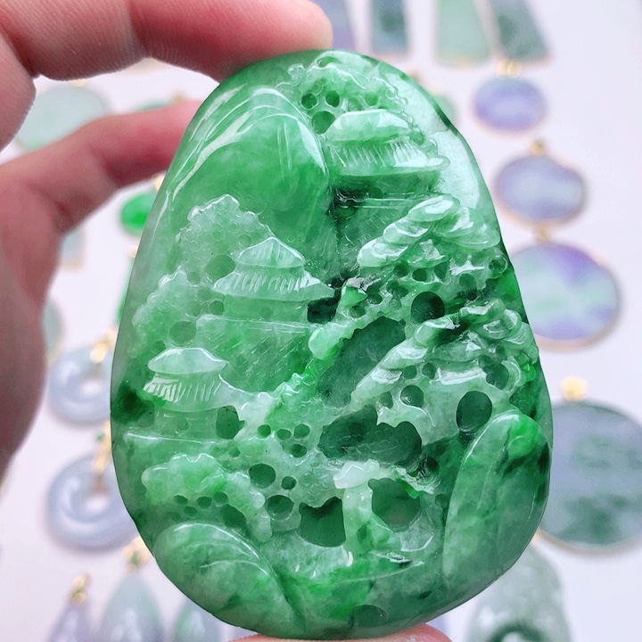 翡翠颈饰未镶嵌天然翡翠a货