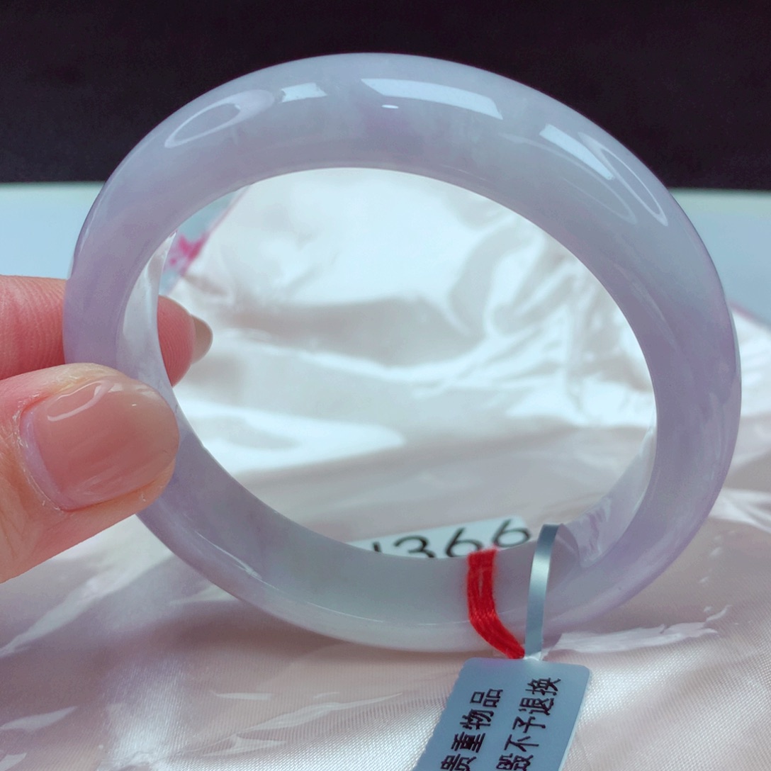 翡翠手镯未镶嵌手镯88