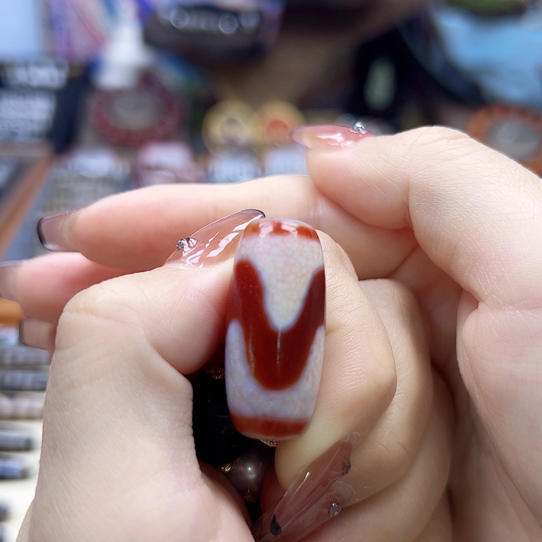 玛瑙/玉髓颈饰未镶嵌芝***饼