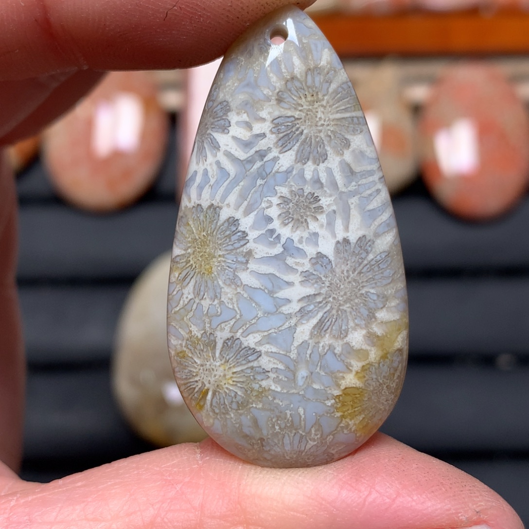 迷***人硅化玉未镶嵌吊坠无事牌平安扣手牌