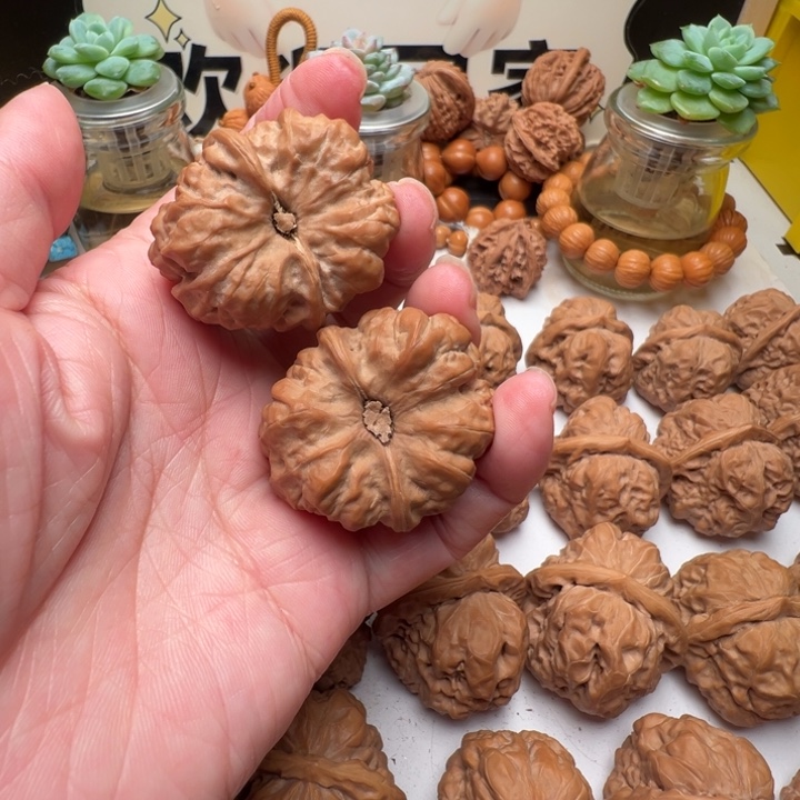 用***6文玩核桃吊坠精品蛤蟆