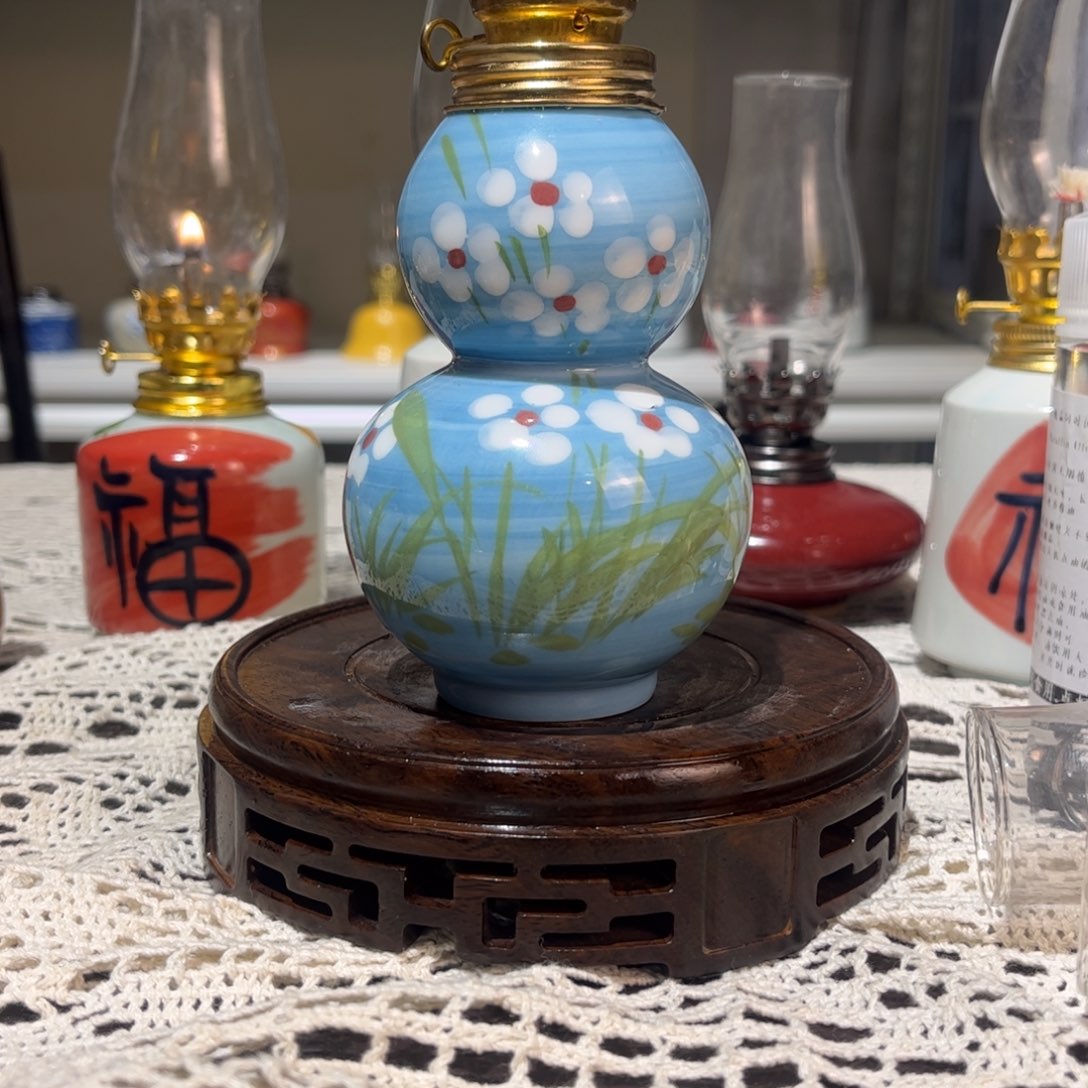 摆件景德镇陶瓷香薰灯