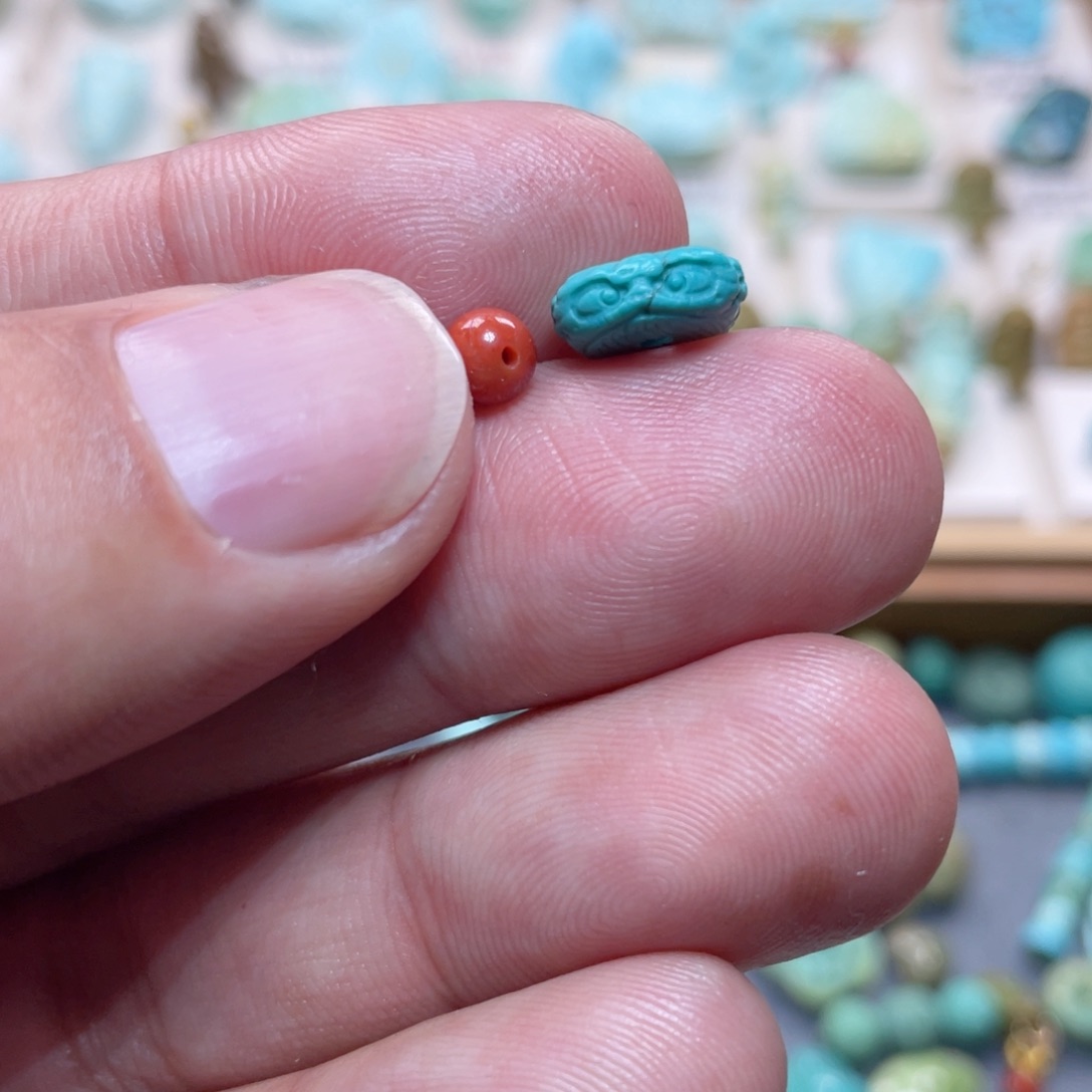 南红玛瑙配饰未镶嵌