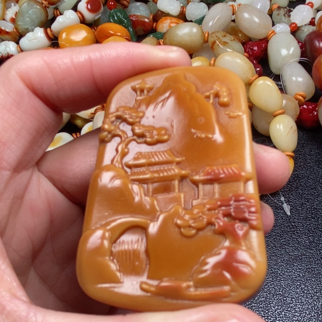 和田玉颈饰未镶嵌