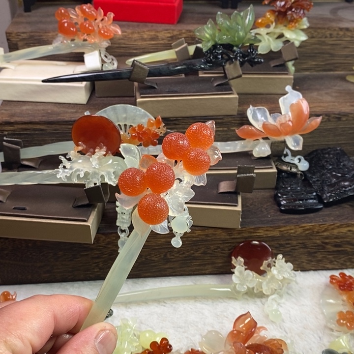 蛇纹石玉合金发饰