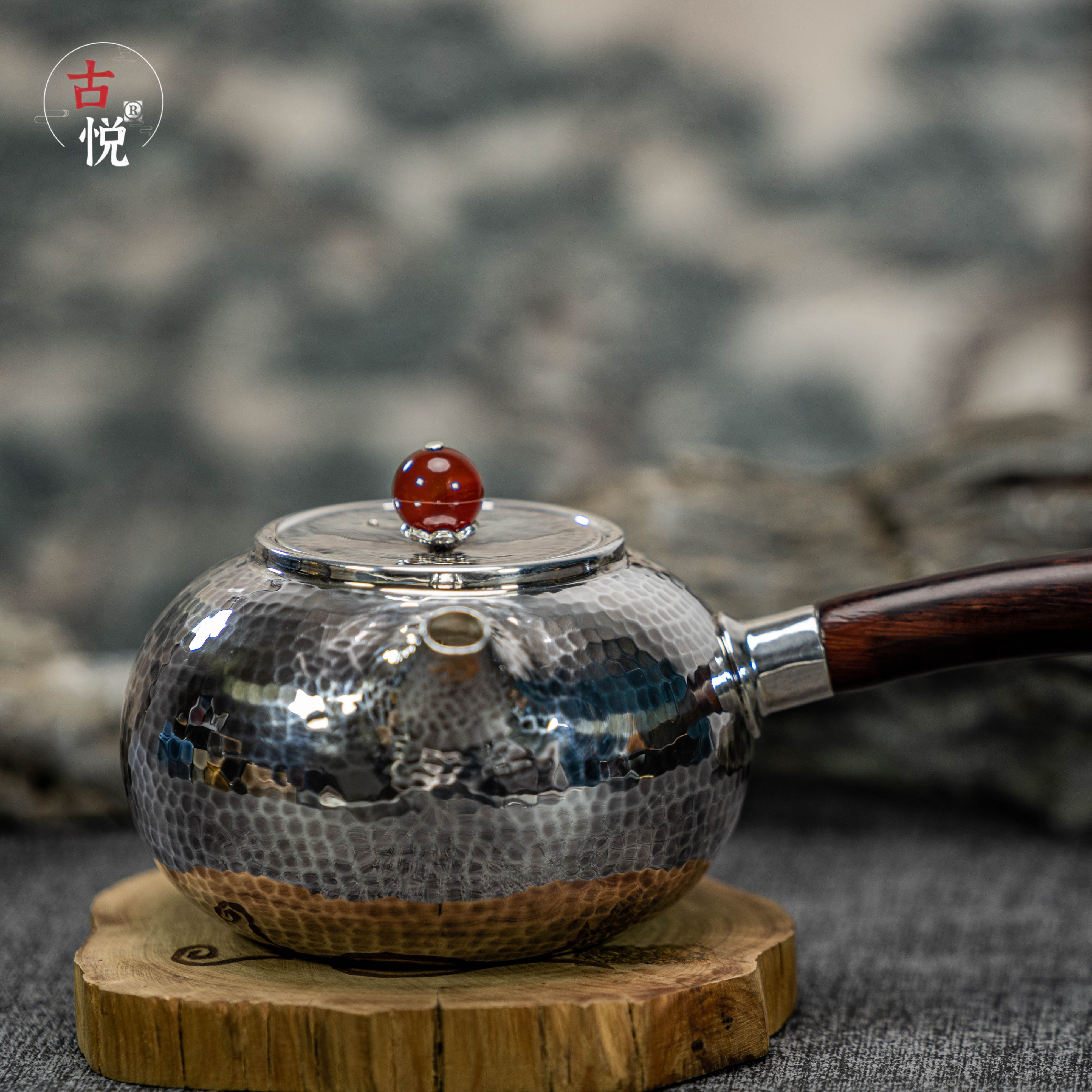 【古悦】 手作艺品 红摘木柄锤纹侧把泡茶壶  小壶约300cc