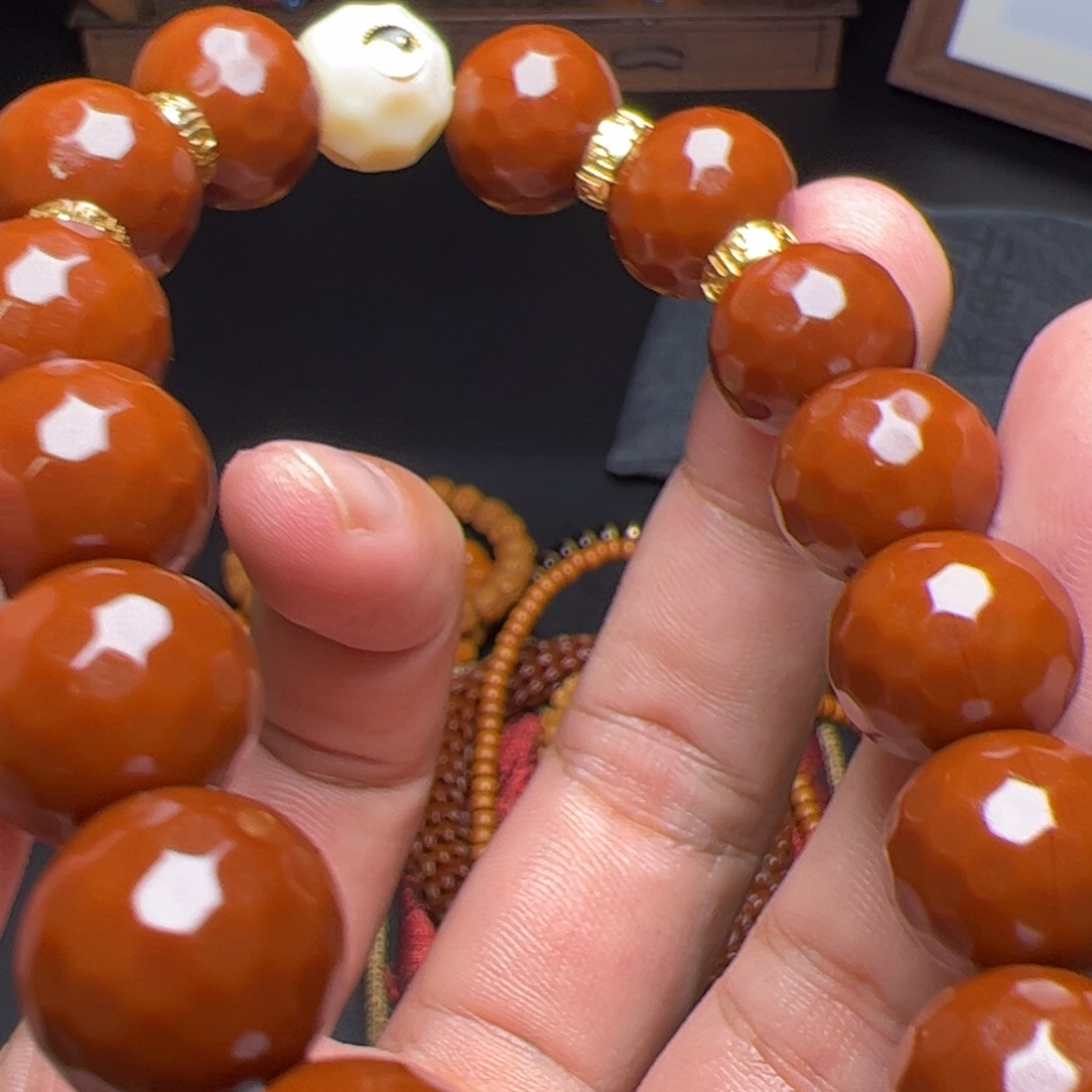 把件猴头核桃噢距离