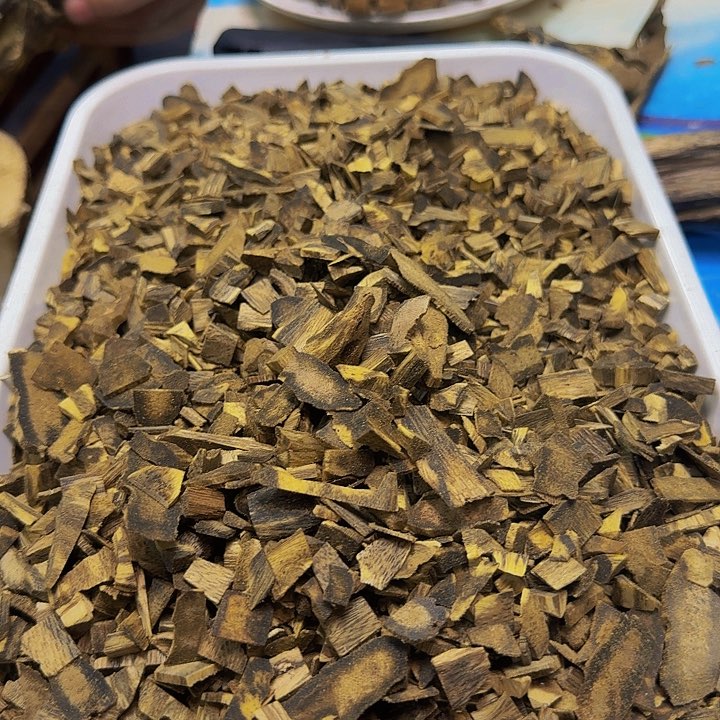 沉香碎屑沉香白棋108克