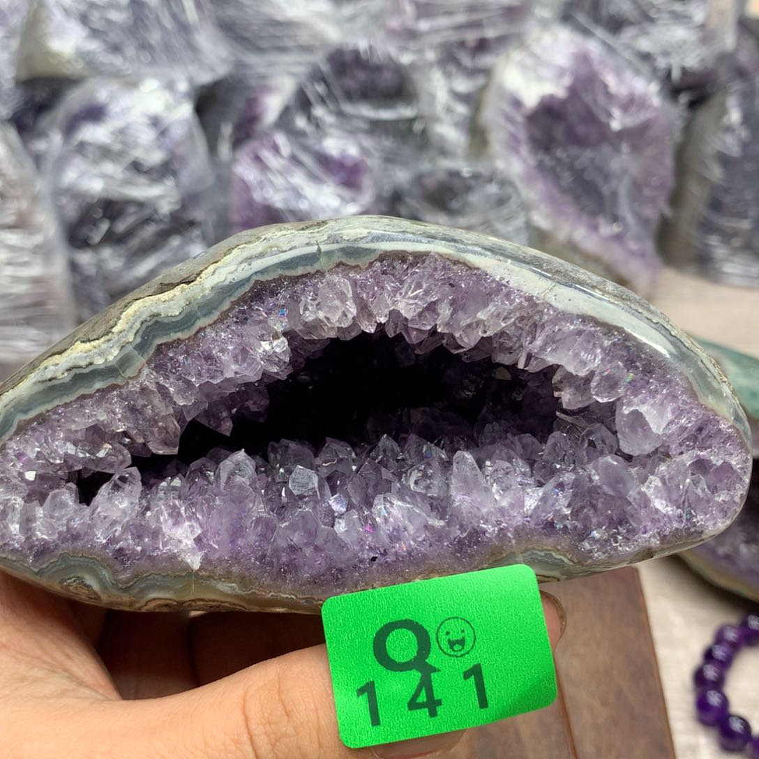 紫晶大型摆件（非配饰）未镶嵌